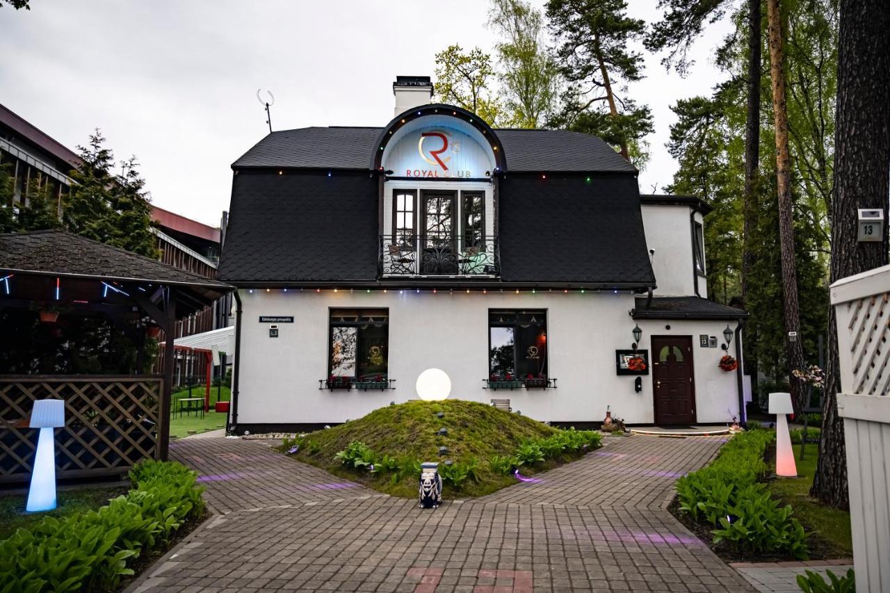 Villa Royal Club 13 Jurmala Exterior photo